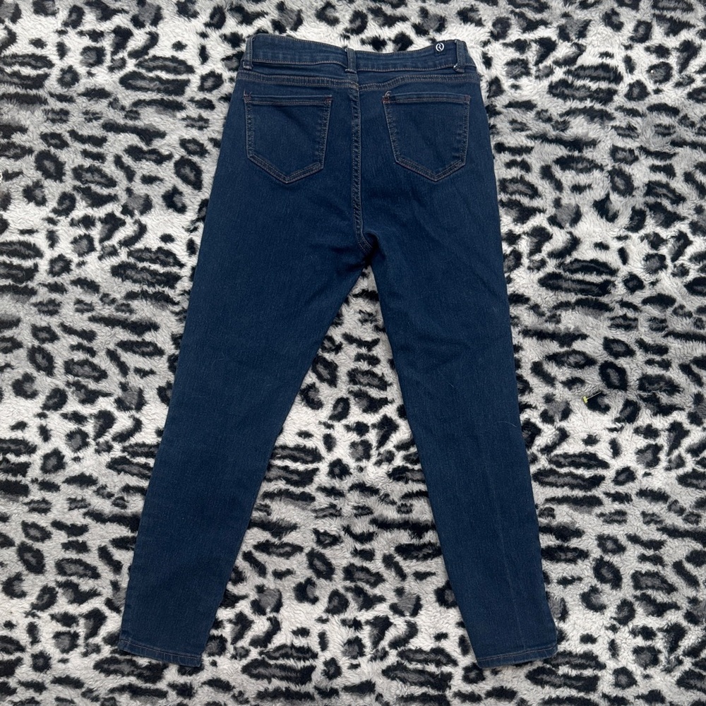 Classic Navy Skinny Jeans for Women - Picture 6 of 6